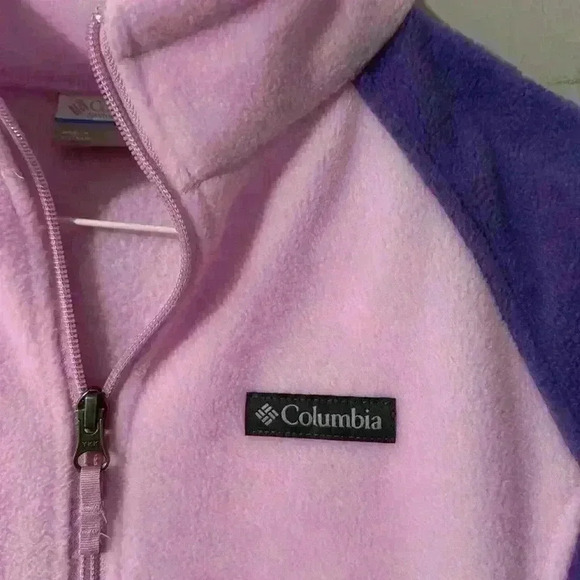 Columbia Youth Zip Up Fleece Jacket. Youth Size L (14-16). Like New. - Picture 3 of 6